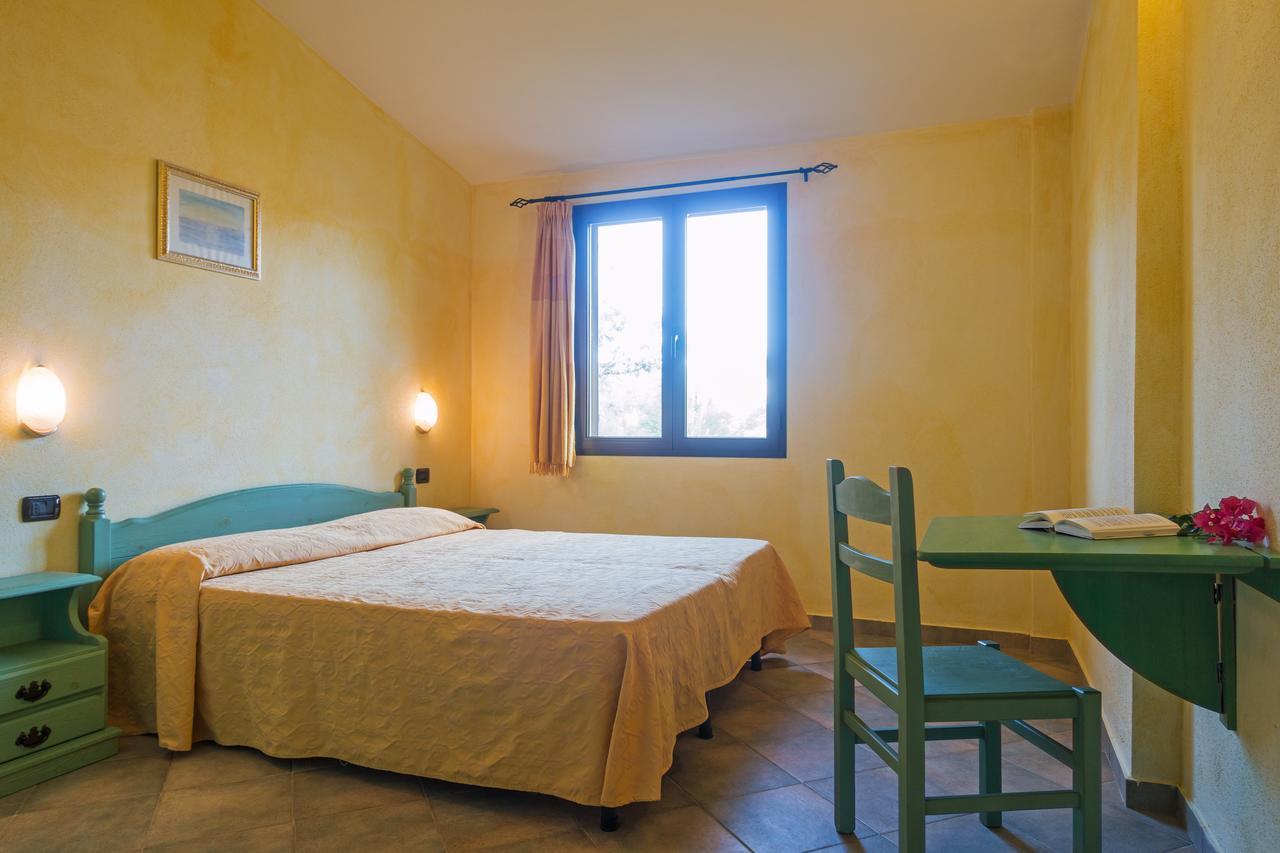 Residenza Gli Ontani Ξενοδοχείο Orosei Εξωτερικό φωτογραφία