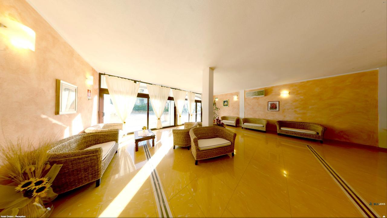 Residenza Gli Ontani Ξενοδοχείο Orosei Εξωτερικό φωτογραφία