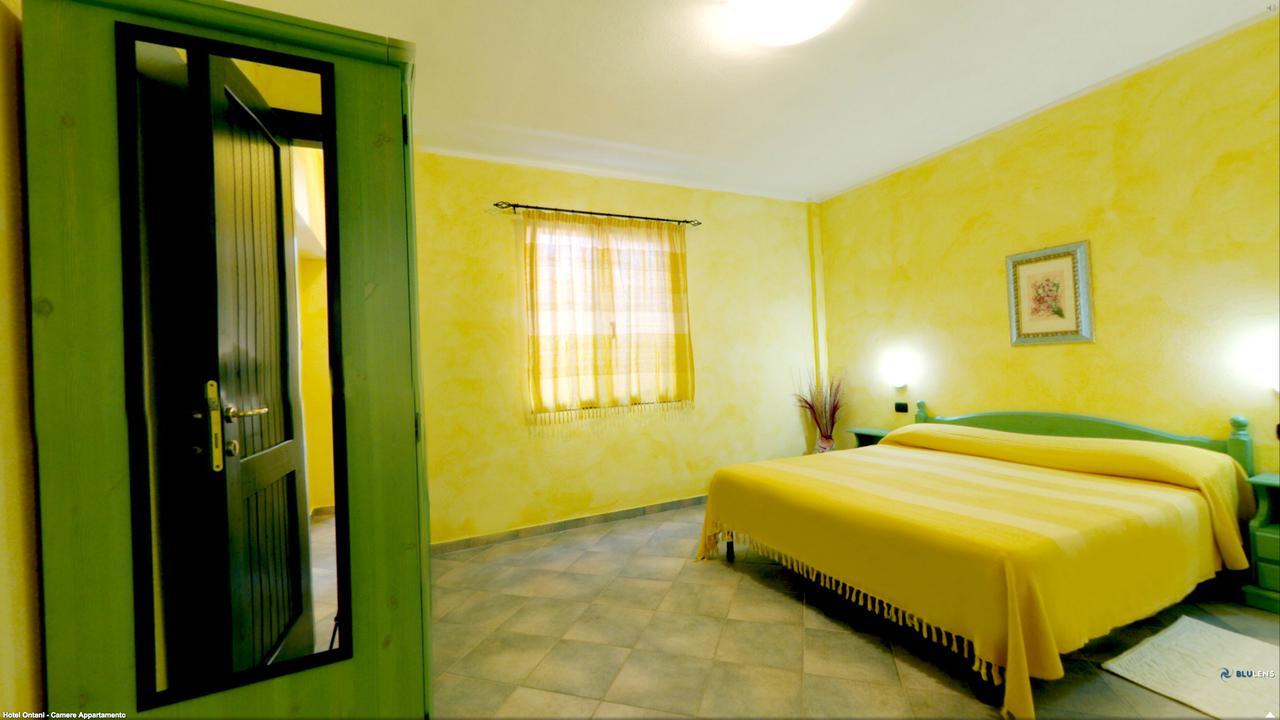 Residenza Gli Ontani Ξενοδοχείο Orosei Εξωτερικό φωτογραφία