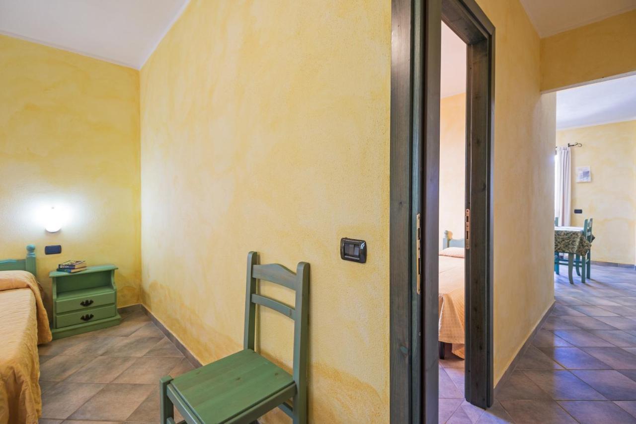Residenza Gli Ontani Ξενοδοχείο Orosei Εξωτερικό φωτογραφία